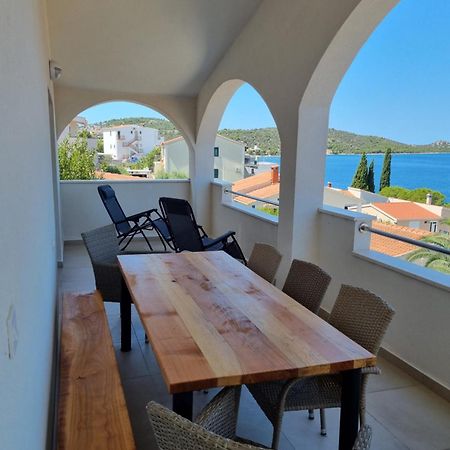 Apartmani Ana, Razanj, Rogoznica, Hrvatska Рогозница Екстериор снимка